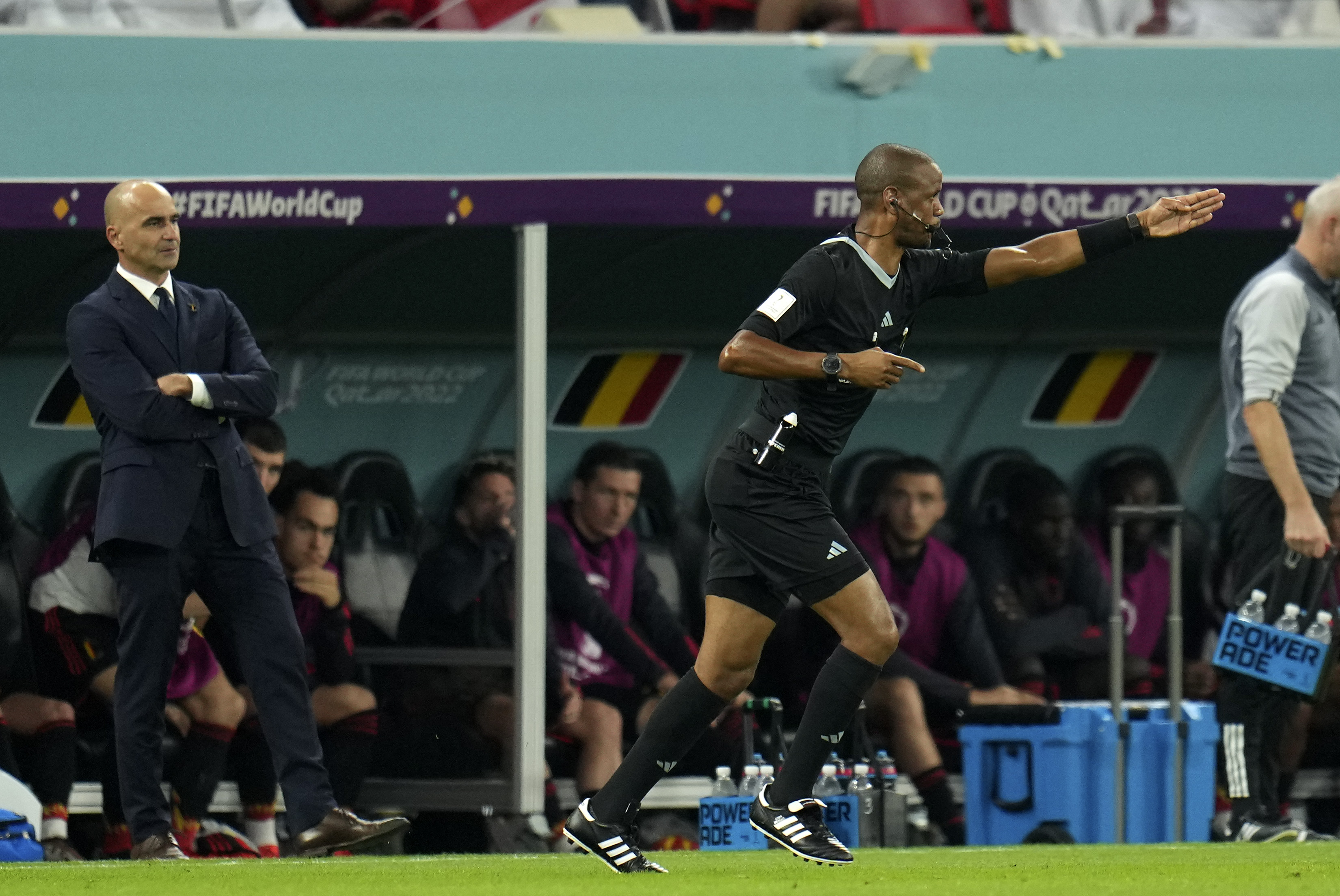 卡塔尔世界杯亚洲第一虽败犹荣,卡塔尔世界杯淘汰赛冷门