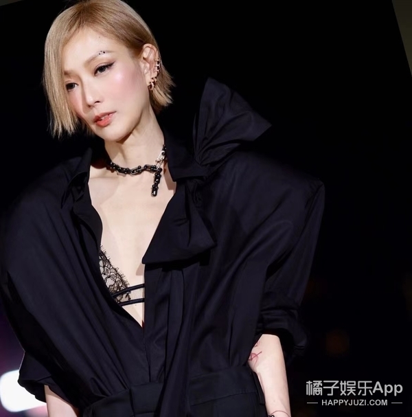 还记得港星上山诗钠吗？女儿生活如此丰富