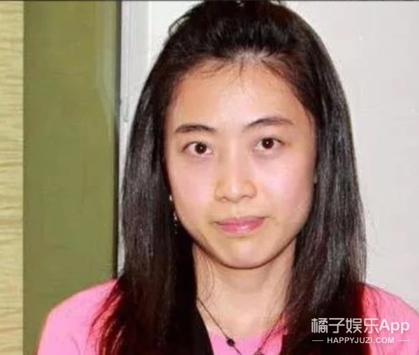 香港女首富甘比晒新照,香港女首富甘比今昔照片对比