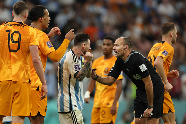 葡萄牙球员吐槽裁判,葡萄牙vs阿根廷裁判