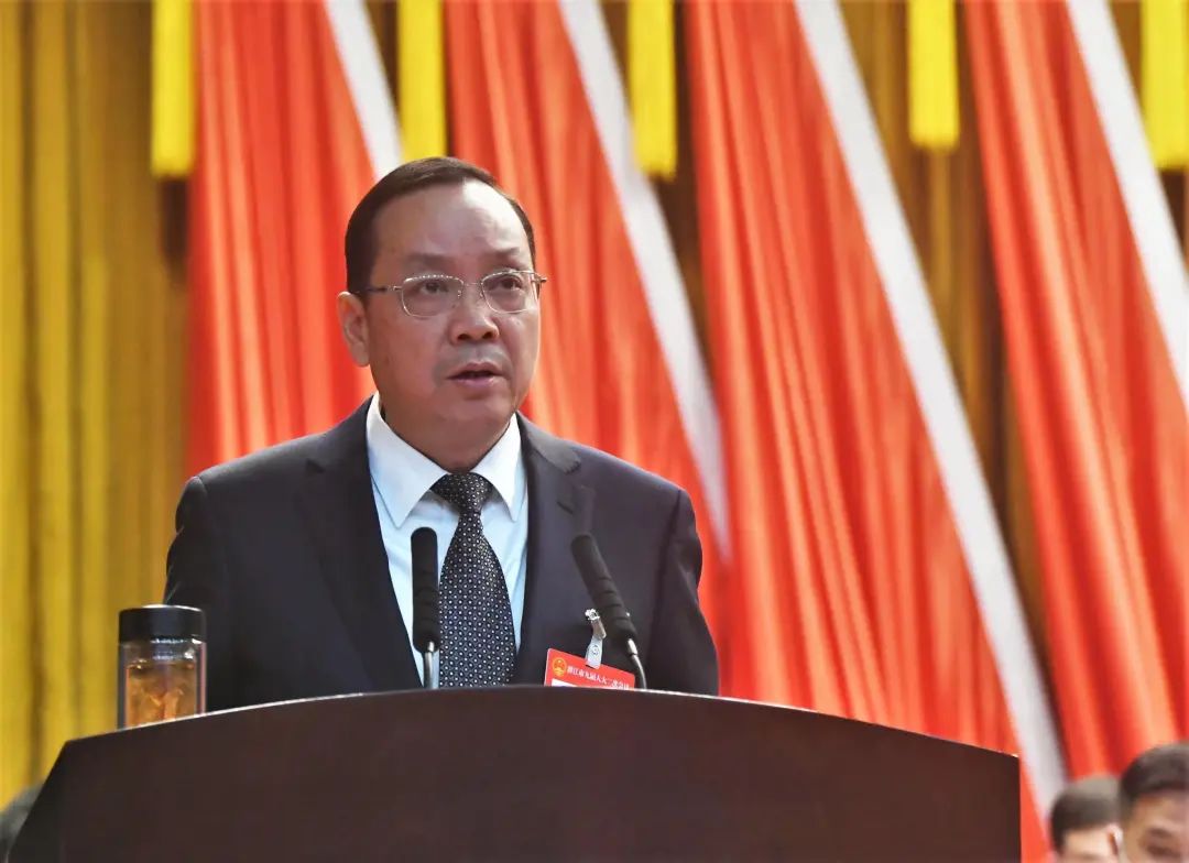 市九届人大二次会议隆重开幕,市九届人大二次会议