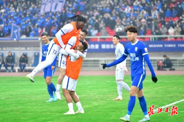 王霜亚洲杯夺冠视频,三镇夺冠