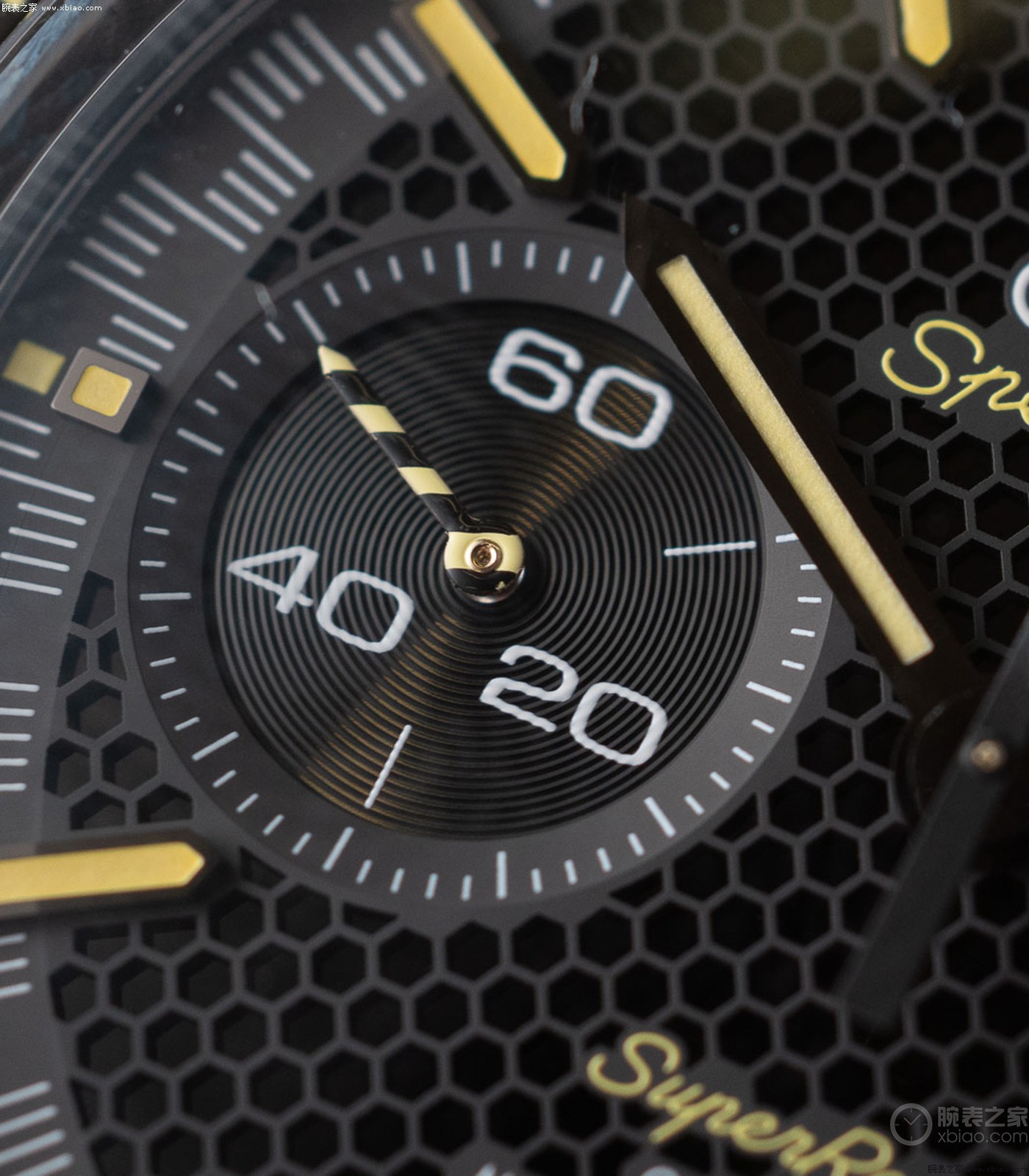 劳力士3230机芯和欧米茄8800,劳力士机芯与欧米茄技术对比