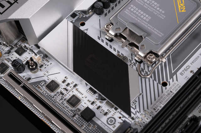 巨能超的ITX小板，七彩虹CVNB760IFROZENWIFI登陆舰主板评测