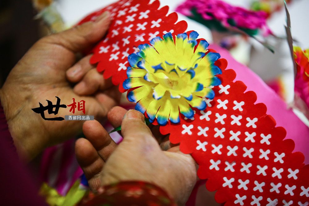 网络中国节·元宵·世相|“花灯”奶奶王蒲芳:手艺人更是“守艺人”