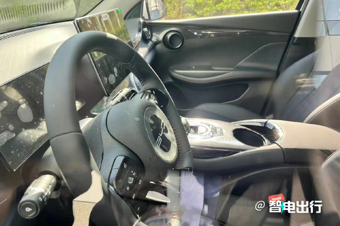 比亚迪9.98万外观内饰,比亚迪新款车型车展