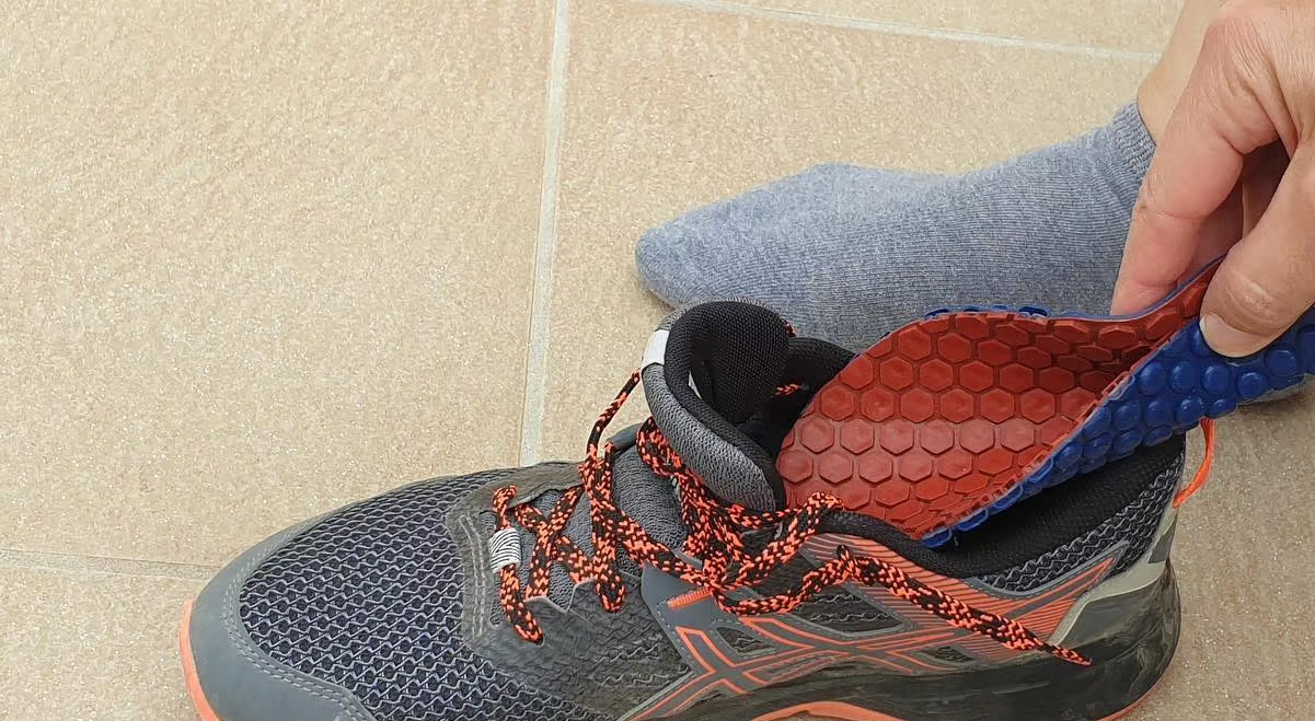 鞋垫自动加热,循环利用自发热鞋垫