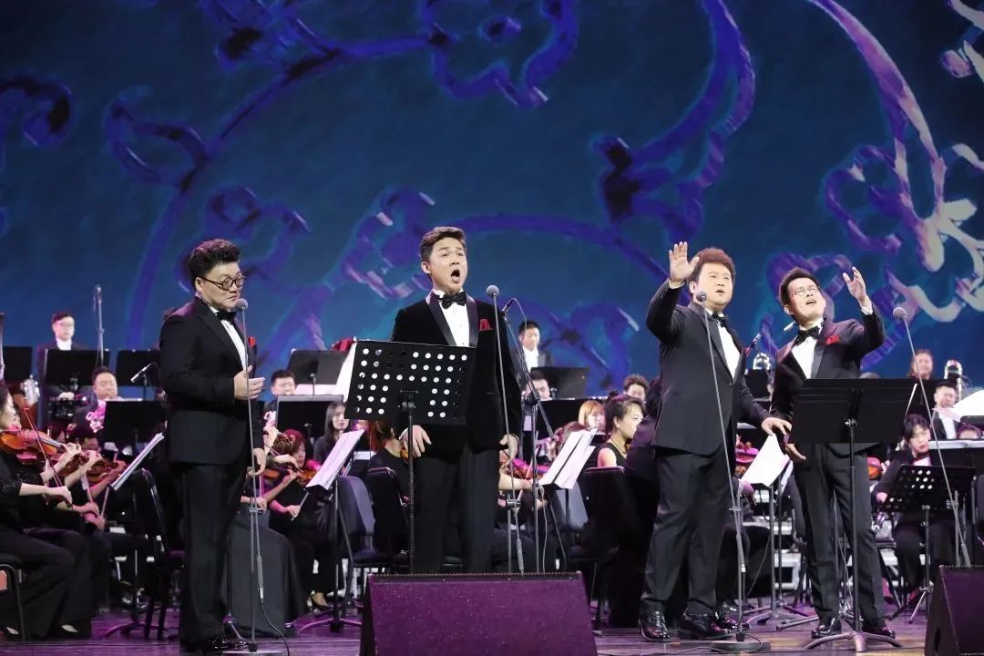 杈藉畞缁忓吀闊充箰骞挎挱fm95.9,杈藉畞缁忓吀闊充箰骞挎挱30鍛ㄥ勾