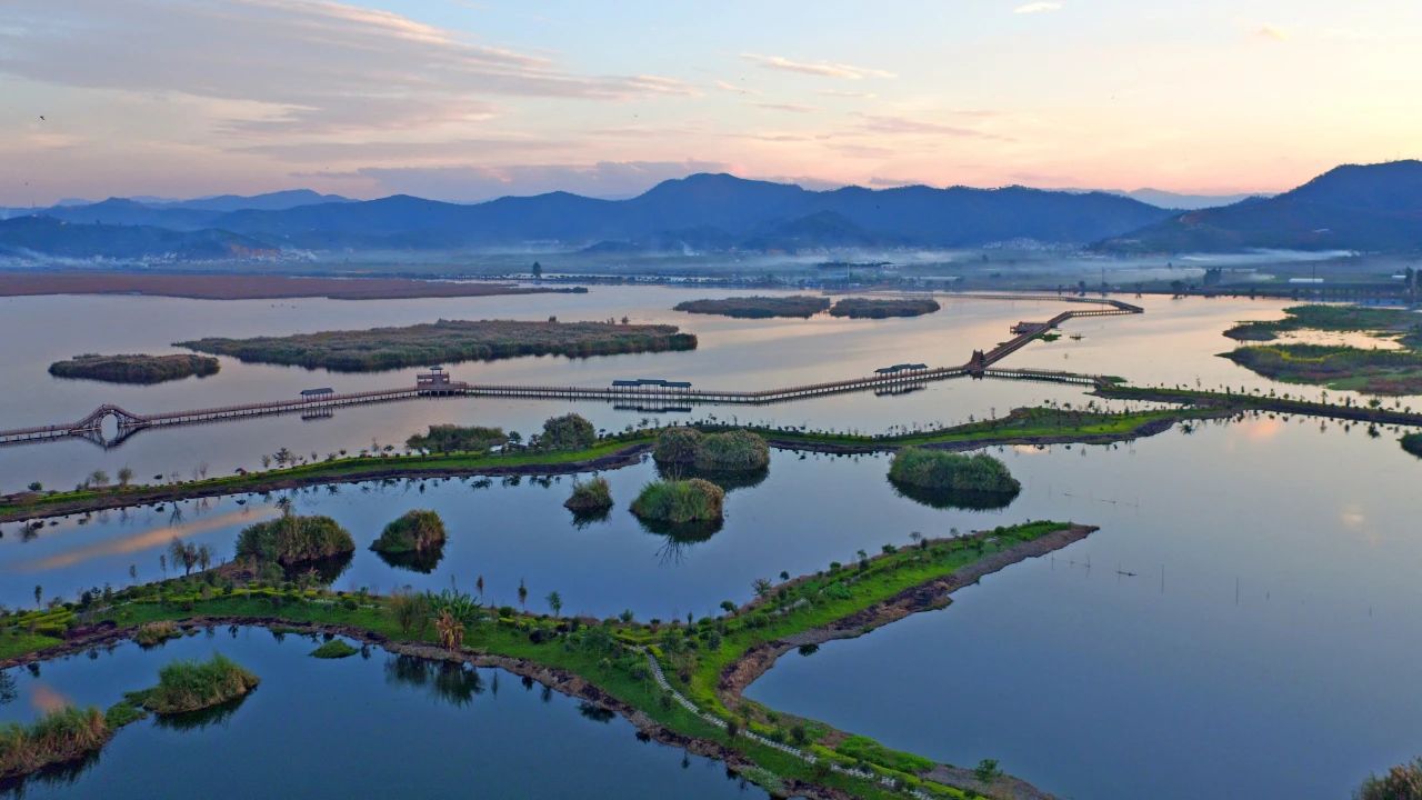 云南红河是四季如春吗,云南红河是怎么样的