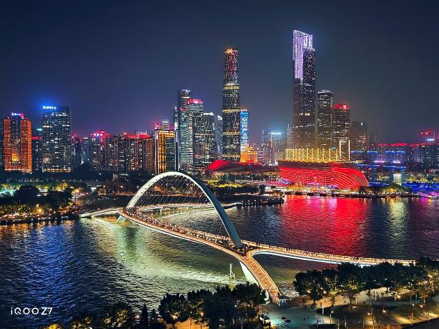 性能续航小超人,iqooz7x续航之王