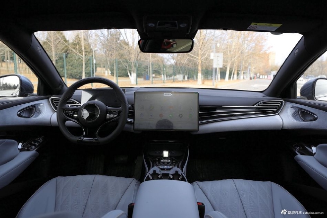 最值得购买的新能源中型轿车,10-15万口碑好的新能源汽车推荐