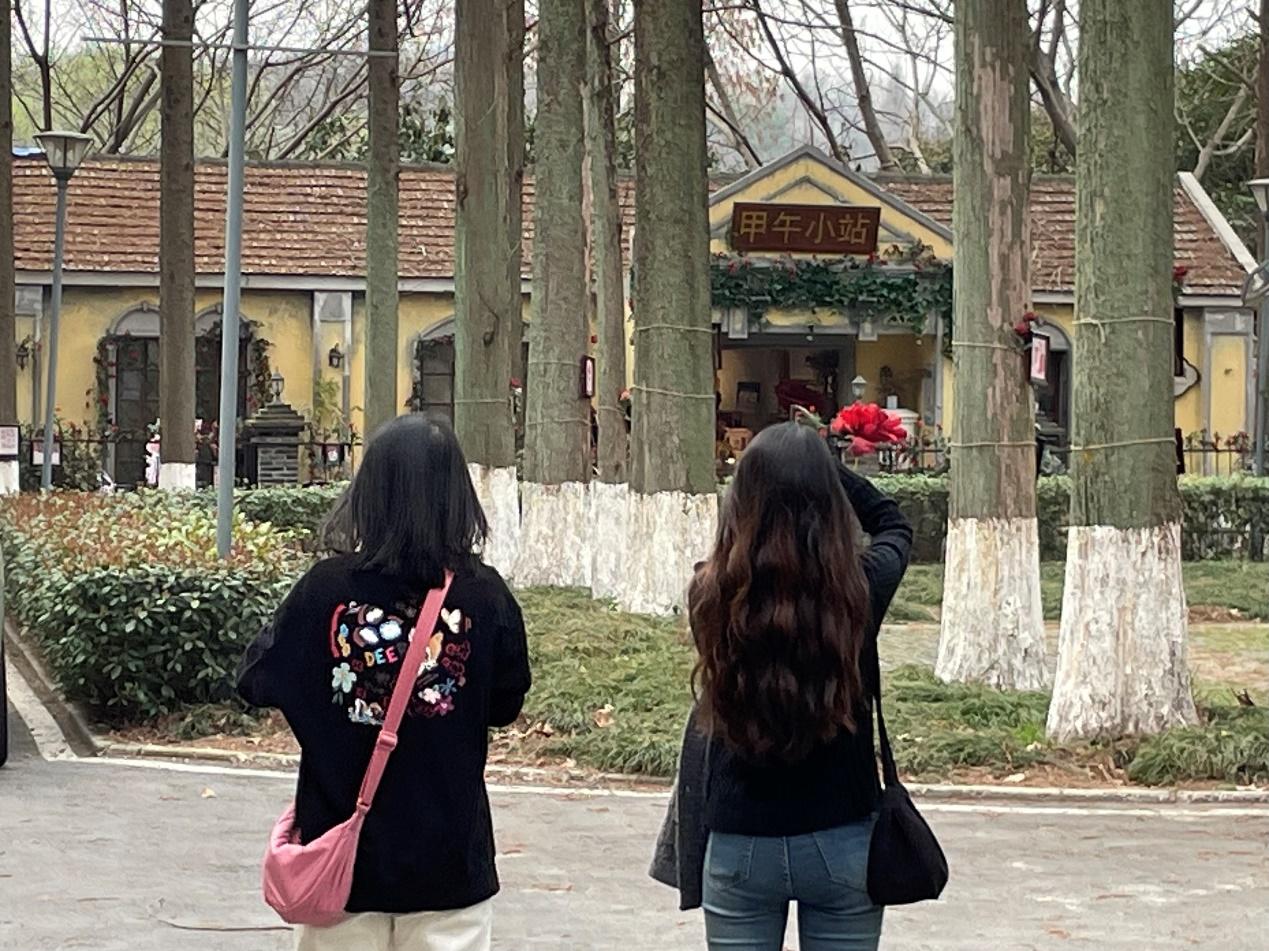 开一家温暖的小店小卖部,开一家什么样的文具店