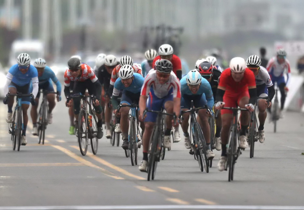 中国公路自行车职业联赛济源直播,自行车职业联赛济源