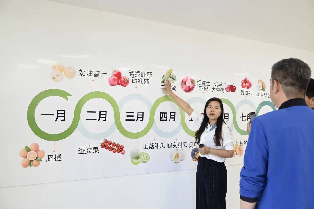 辛巴持续开展公益助农直播,辛巴公益助农最新消息