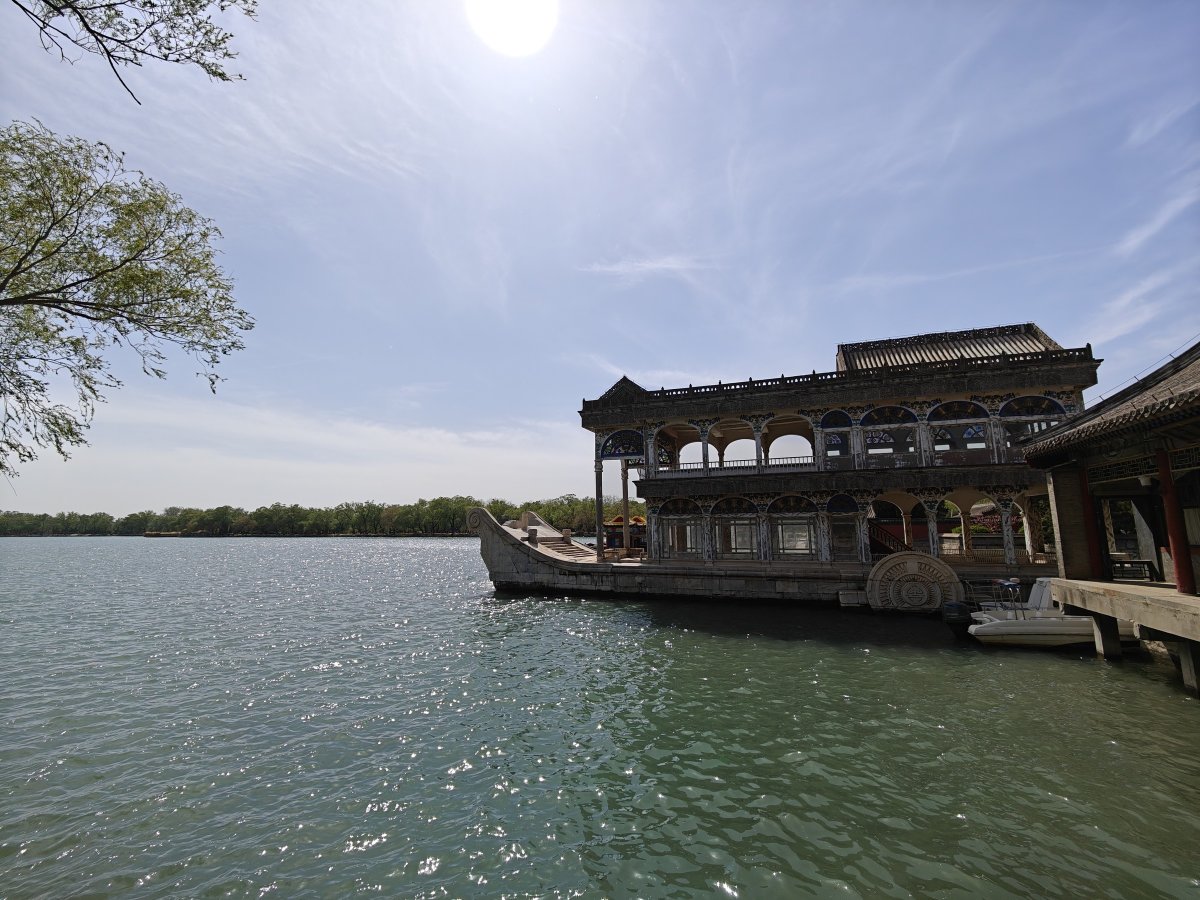 oppofindx6pro,oppofindx6pro鐪熷疄浣撻獙鎷嶇収