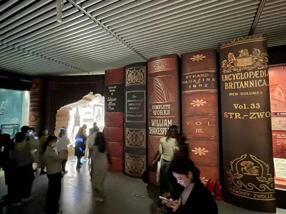 福尔摩斯一共探了多少案,福尔摩斯探案集为什么这么有名