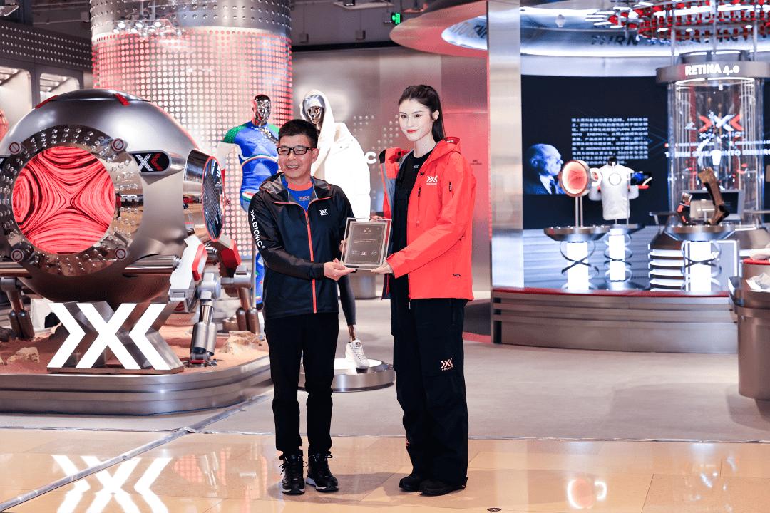 三夫户外今年会st么,户外热怎么更凉快