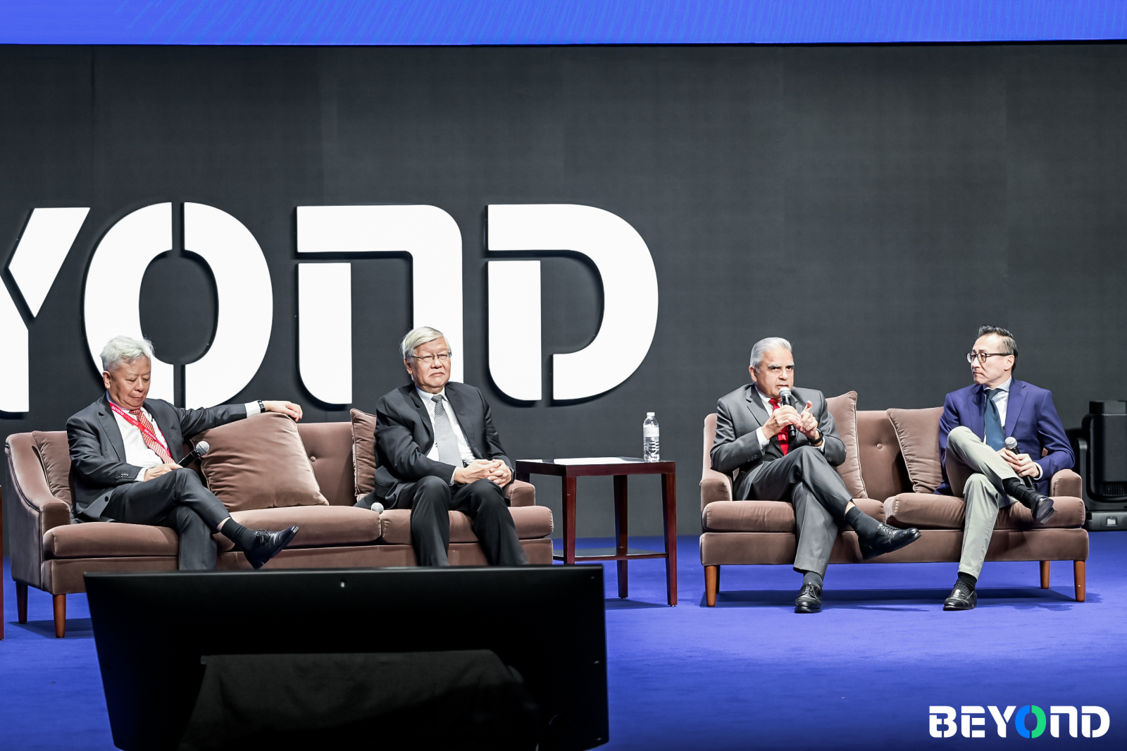 “What’sNext？”展望全球科技创新未来｜BEYONDExpo2023