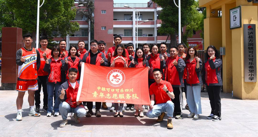 汶川地震可乐男孩薛枭现状,汶川地震薛枭