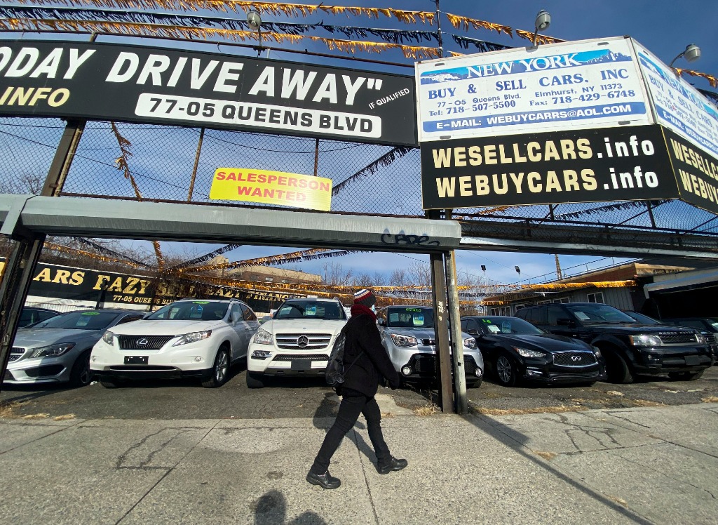 修车代替买车　美国上路乘用车平均车龄创新高