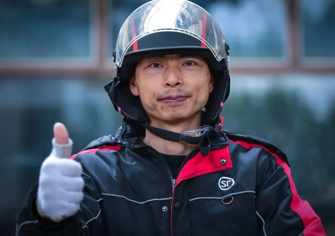 最美顺丰快递员飞行员,最美快递员48强