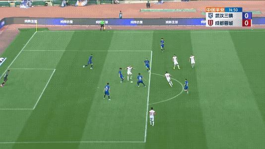 成足客场3比3戏剧性逼平三镇!球队没输,成都球迷远征军更没输