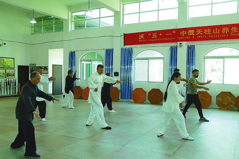 天柱山：千年山水迎高铁诗意皖山舞春华