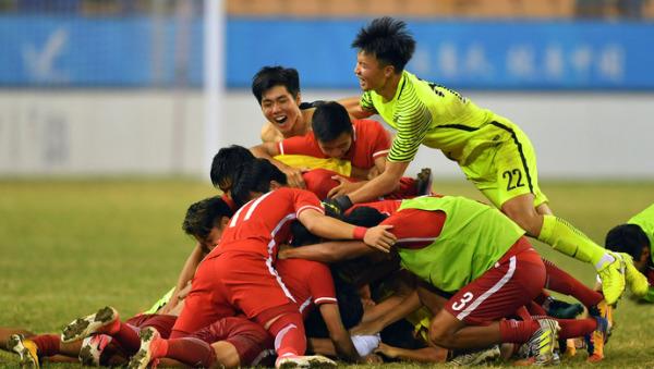 观察：幸运星出征新赛季中冠联赛，上海足球能否实现三级职业联赛“大满贯”？