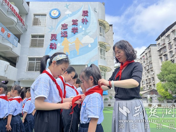 庆六一回味童年,庆六一伴成长