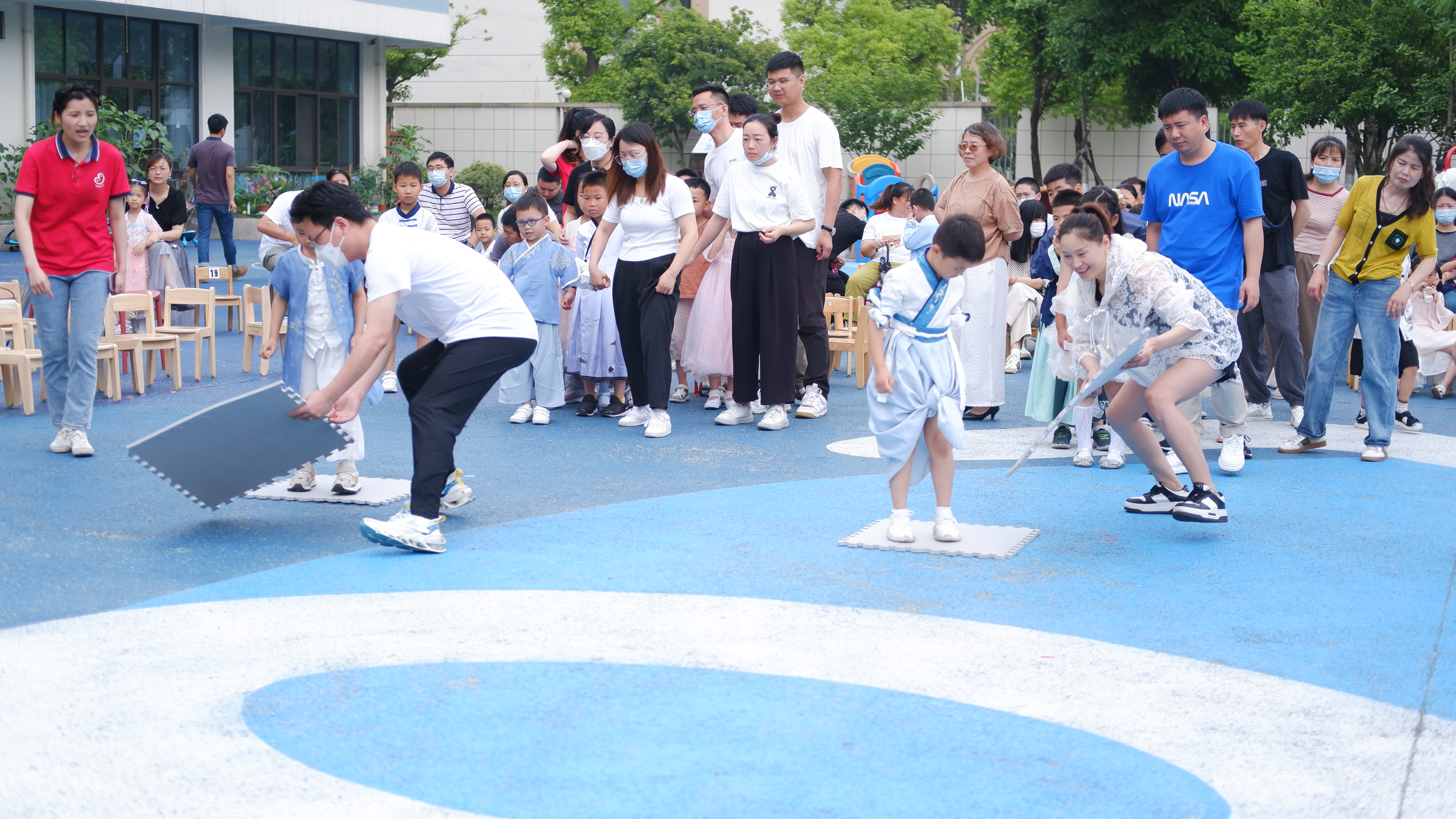 把运动馆搬进幼儿园,中国宋代汉服运动