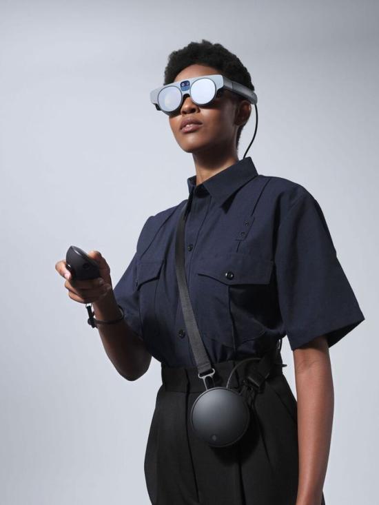 消息称苹果首款头显有6种颜色,苹果realitypro