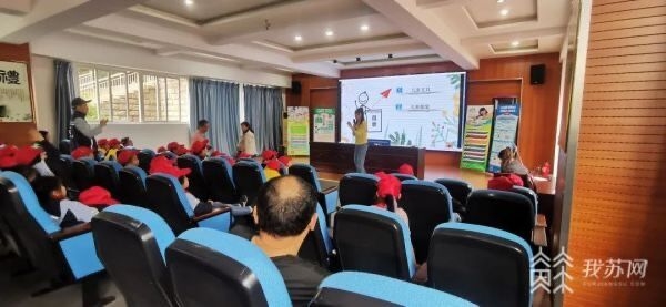 可爱的小朋友们六一节日,宝宝们儿童节快乐