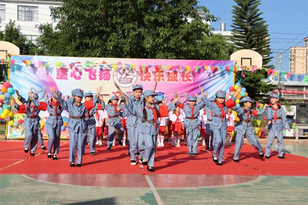 弥渡七彩艺术儿童节,儿童节学校表演有意义吗