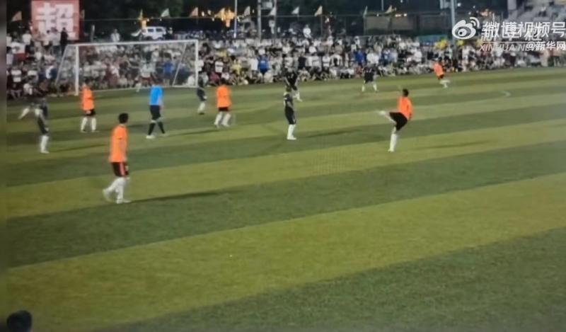 高一学生在“村超”中踢出“世界波”进球引热议当事人：那一刻感觉被偶像C罗“附体”了