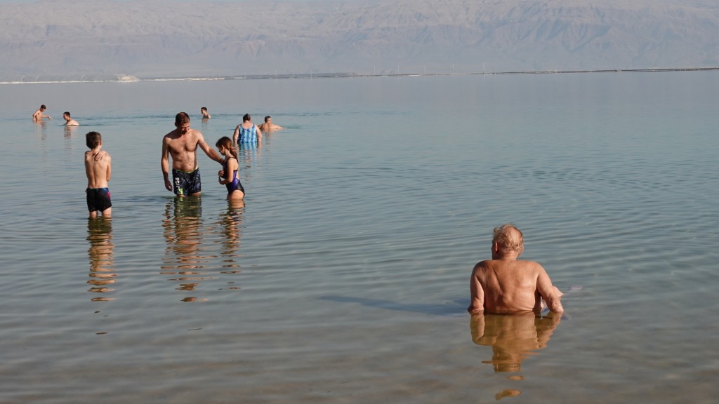 原来死海也如此美丽,中国最美丽死海
