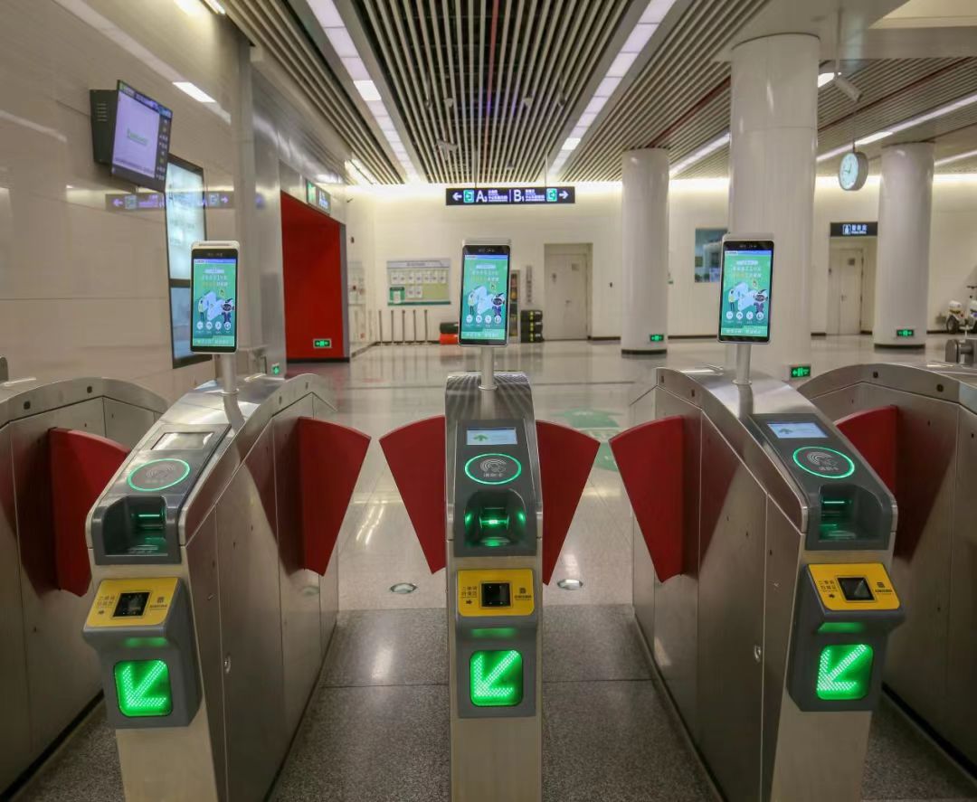 扫码坐地铁为何遇重复收费?“石家庄轨道交通”APP还能用吗？这些问题帮你问清楚了