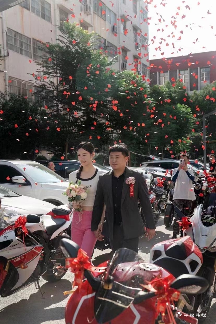 浪漫机车婚礼视频,机车超燃婚礼