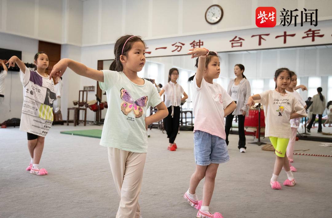 初识昆曲、首登戏台!2023年“姑苏水磨调”少儿昆曲品牌暑期培训班火热开班