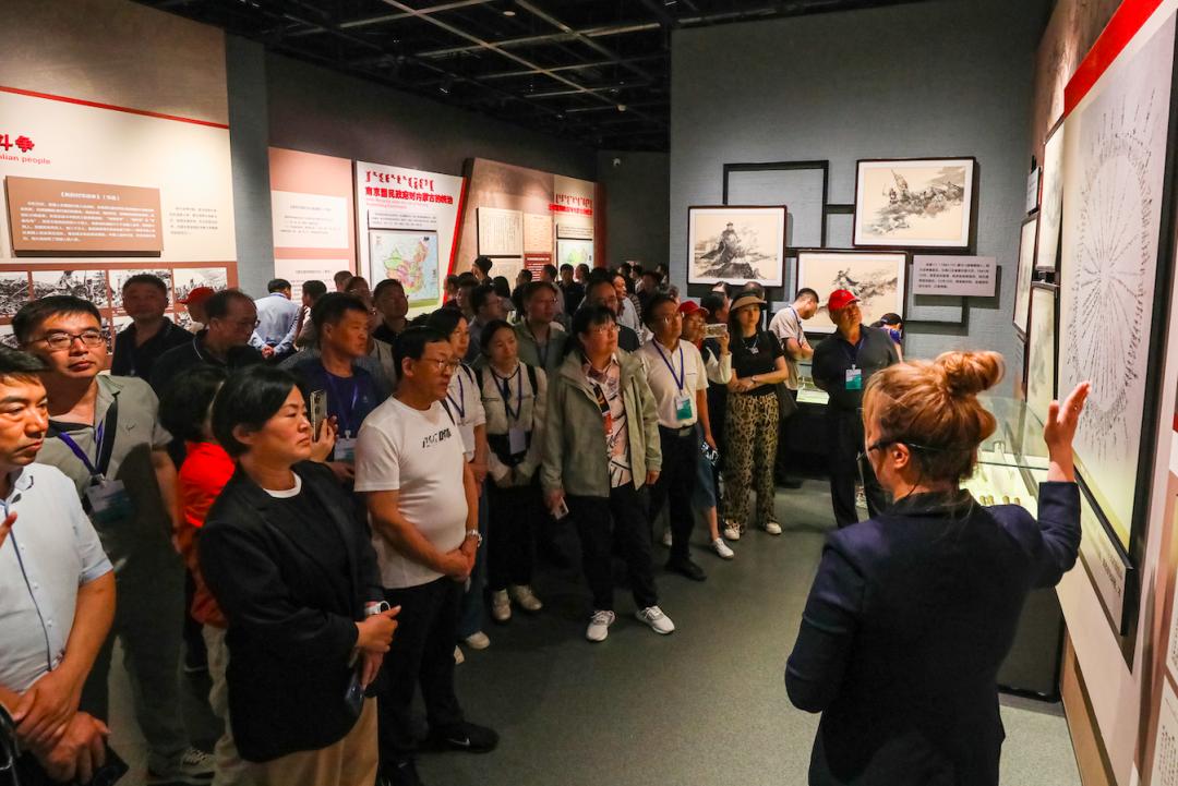 兴安日报｜全国地市百家媒体眼中，岭上兴安石榴花开正艳