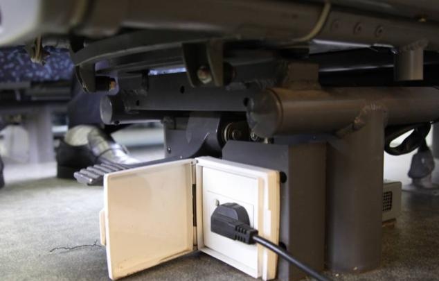 坐高铁手机在里面不见了怎么处理,乘高铁手机没电了