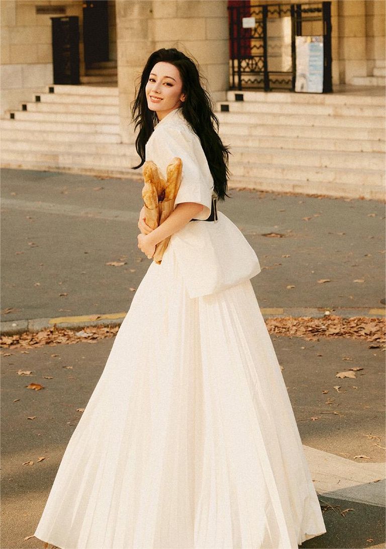 赵露思烟熏妆造型八卦,赵露思小烟熏眼妆