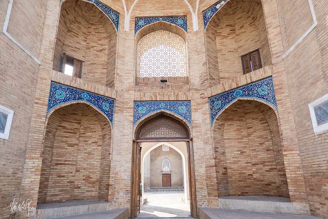 乌兹别克斯坦版一千零一夜,乌兹别克斯坦电影一千零一夜