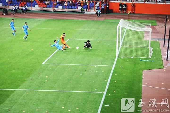 无锡吴钩vs云南玉昆谁强,橙色风暴现场直播