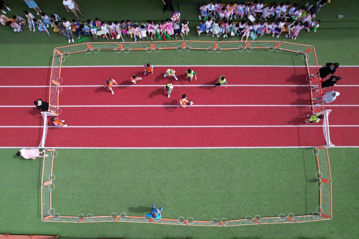 面对招生难幼儿园未来发展方向,适龄幼儿逐年减少幼儿园招生困难